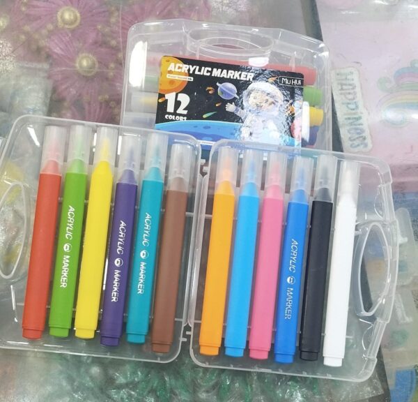 12 Colors Acrylic Marker